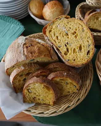 Pekař - Střední škola podnikání a gastronomie Praha
