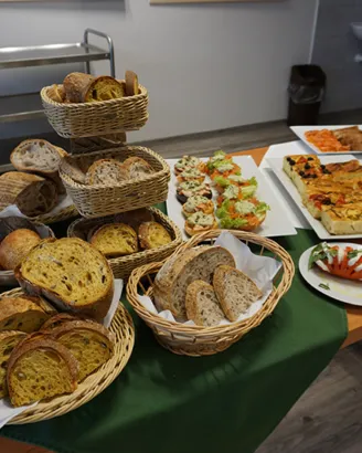 Pekař - Střední škola podnikání a gastronomie Praha